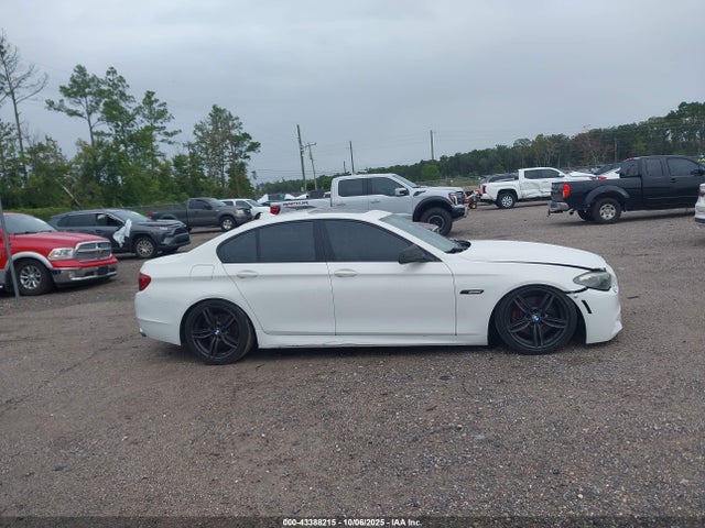 43388215 :رقم المزاد ، WBAFR7C5XDC820376 vin ، 2013 Bmw 535i مزاد بيع