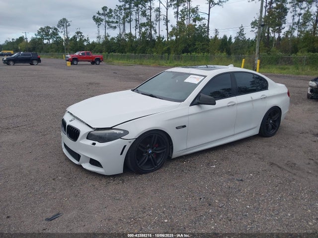 43388215 :رقم المزاد ، WBAFR7C5XDC820376 vin ، 2013 Bmw 535i مزاد بيع