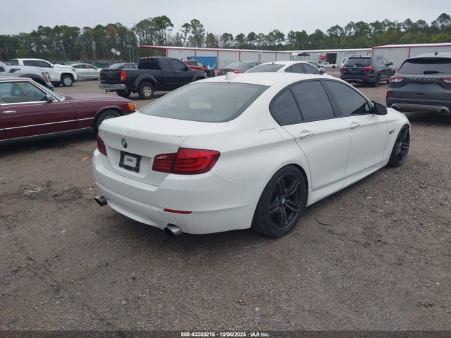 43388215 :رقم المزاد ، WBAFR7C5XDC820376 vin ، 2013 Bmw 535i مزاد بيع