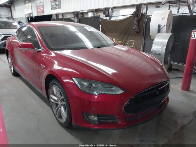 2013 TESLA MODEL S 5YJSA1CN2DFP16568 Photo 0