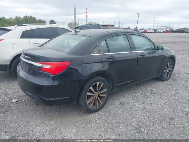 2014 CHRYSLER 200 1C3CCBBBXEN159119 Photo 3