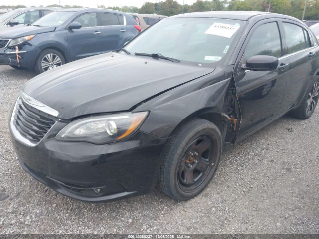 2014 CHRYSLER 200 1C3CCBBBXEN159119 Photo 5