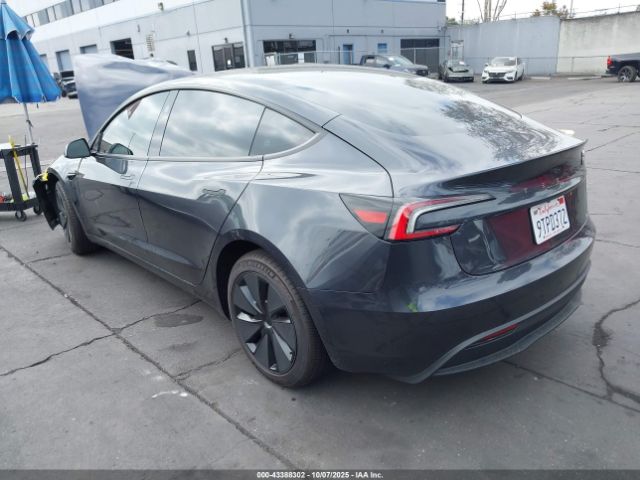 2025 TESLA MODEL 3 5YJ3E1EA1SF016900 Photo 2