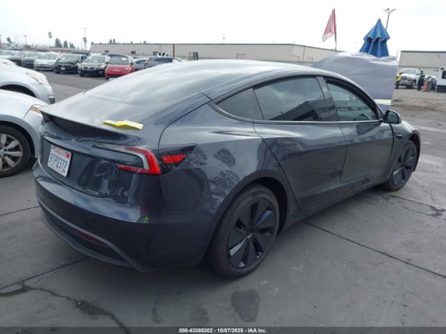 2025 TESLA MODEL 3 5YJ3E1EA1SF016900 Photo 3