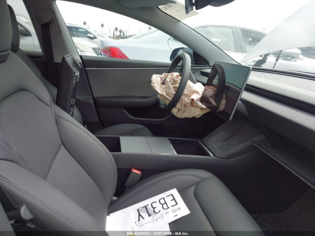 2025 TESLA MODEL 3 5YJ3E1EA1SF016900 Photo 4