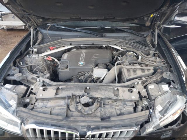 2017 BMW X3 5UXWX9C5XH0D97005 Photo 9