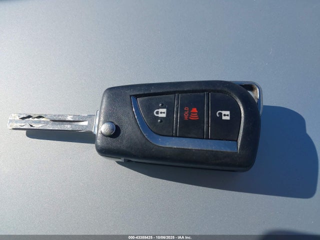 Scion Tc 10 Series 2014 JTKJF5C72E3069604 Image 11