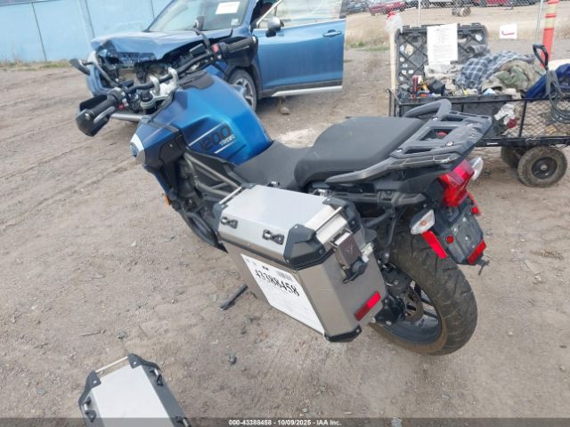 2019 TRIUMPH MOTORCYCLE TIGER SMTF46XB5KJ911609 Photo 2