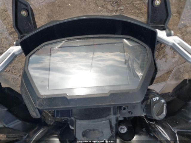 2019 TRIUMPH MOTORCYCLE TIGER SMTF46XB5KJ911609 Photo 6