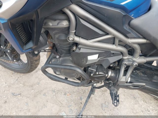 2019 TRIUMPH MOTORCYCLE TIGER SMTF46XB5KJ911609 Photo 8
