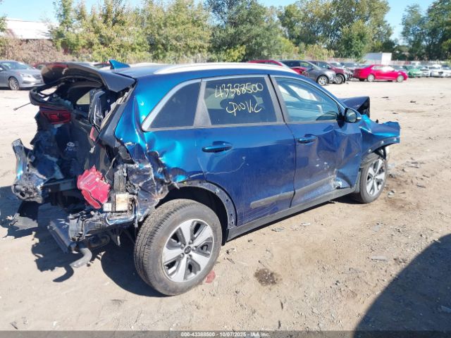 2018 KIA NIRO KNDCC3LC4J5157014 Photo 3