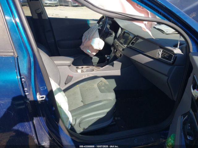 2018 KIA NIRO KNDCC3LC4J5157014 Photo 4