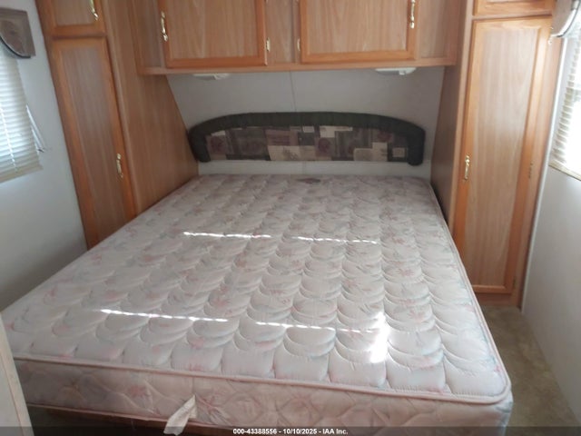 Продаж на аукціоні авто 2003 Skyline Nomad, vin: 1SN300P253C000611, номер лоту: 43388556