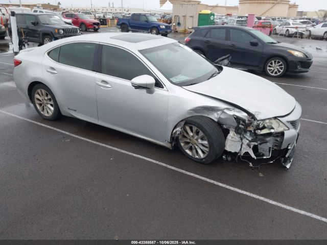 2015 LEXUS ES 300H JTHBW1GG4F2077708