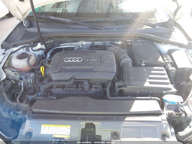 2015 AUDI A3 WAU7FLFF7F1136829 Photo 9
