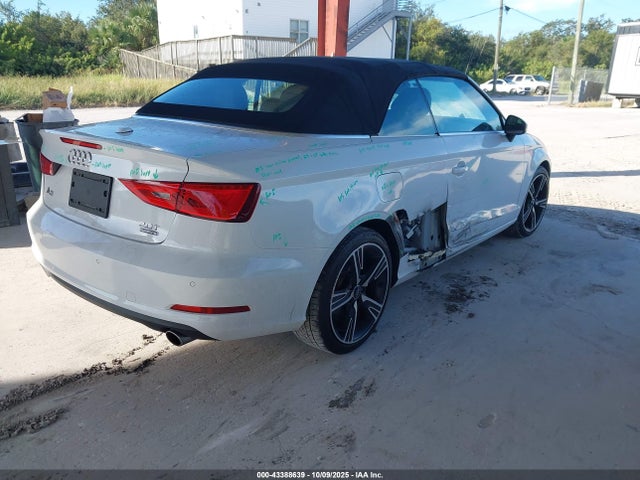 2015 AUDI A3 WAU7FLFF7F1136829 Photo 3