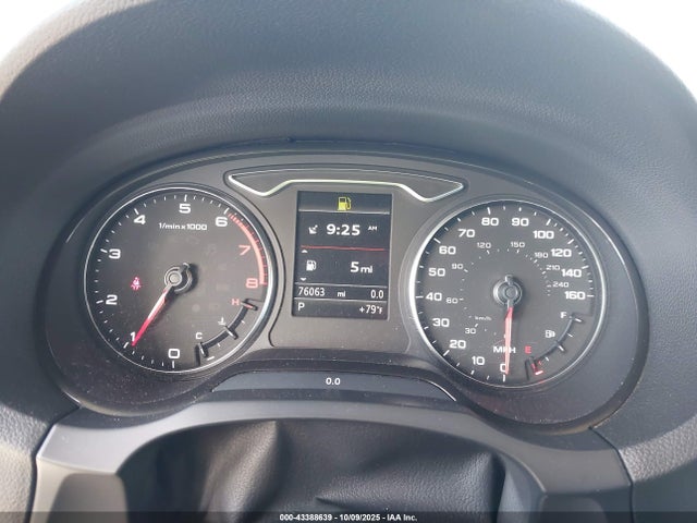 2015 AUDI A3 WAU7FLFF7F1136829 Photo 6