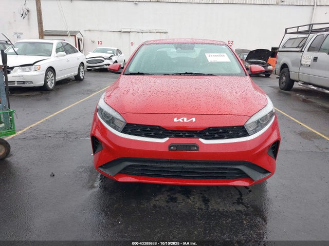 KIA Forte Lxs 2023 3KPF24AD9PE596997 Image 12