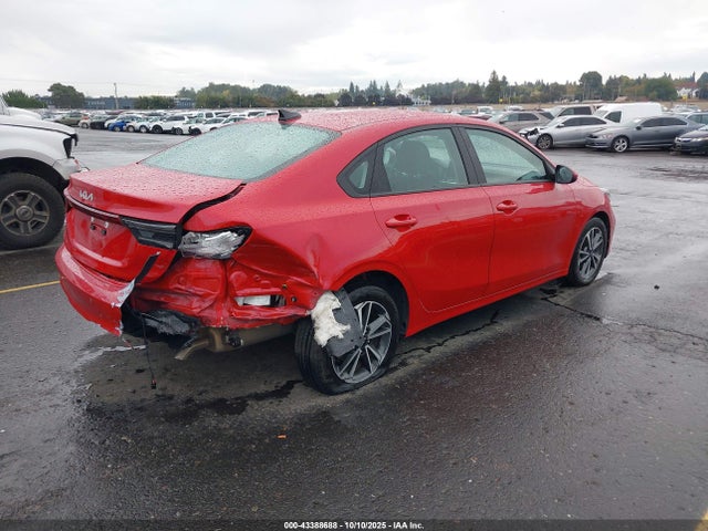 KIA Forte Lxs 2023 3KPF24AD9PE596997 Image 4