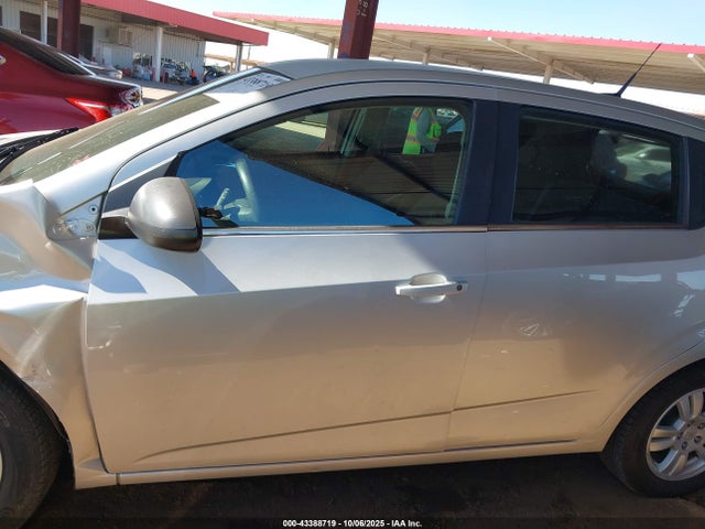 Продаж на аукціоні авто 2012 Chevrolet Sonic 2lt, vin: 1G1JC6SH3C4172658, номер лоту: 43388719