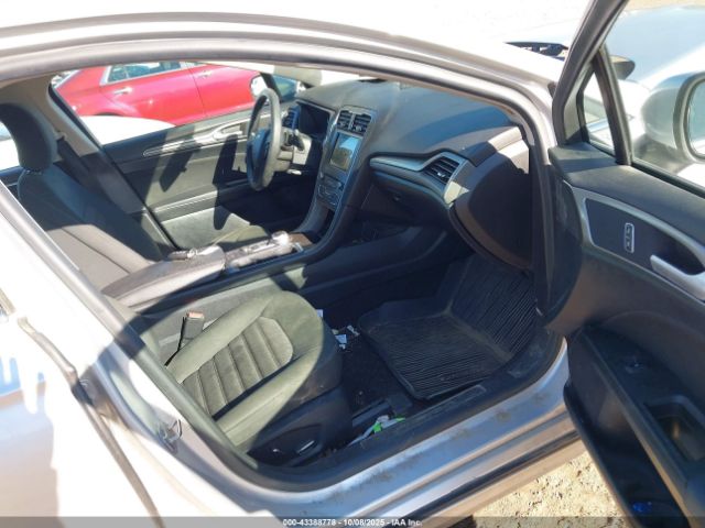 2018 FORD FUSION 3FA6P0HD5JR175929 Photo 4