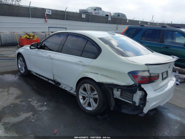 2016 BMW 328I WBA8E9C57GK645319 Photo 2