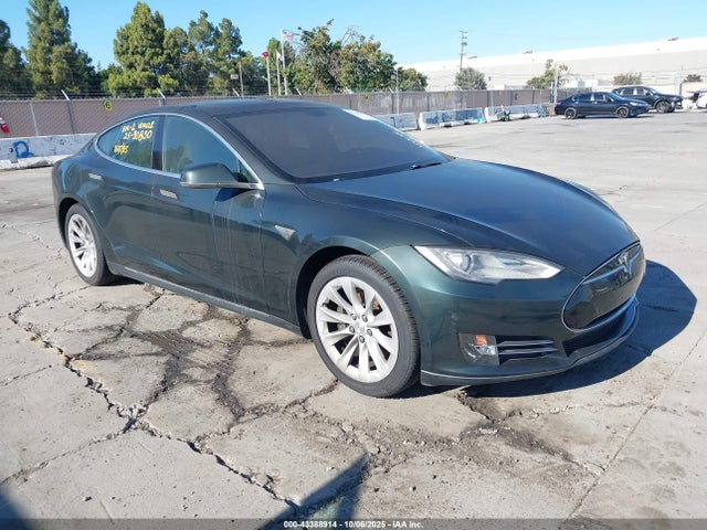 2013 TESLA MODEL S 5YJSA1CNXDFP21615 Photo 0