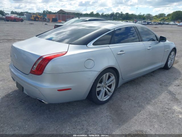 2011 JAGUAR XJ SAJWA2GB3BLV03163 Photo 3