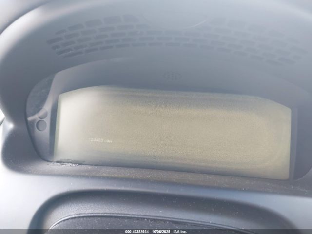 2011 JAGUAR XJ SAJWA2GB3BLV03163 Photo 6