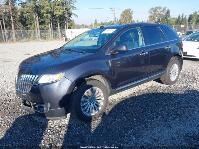Lincoln MKX 2014 2LMDJ8JK3EBL08878 Image 2