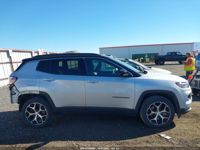 Jeep 2024 2024 3C4NJDCN5RT107031 Image 14