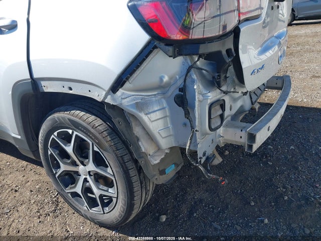 Jeep 2024 2024 3C4NJDCN5RT107031 Image 18