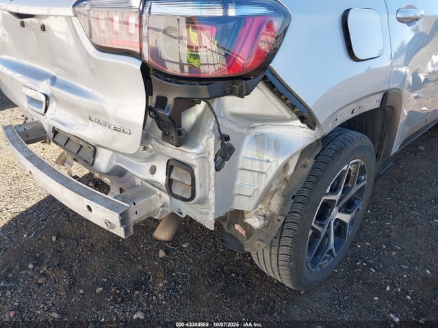 Jeep 2024 2024 3C4NJDCN5RT107031 Image 19