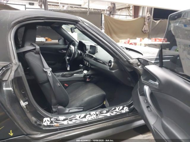 2018 FIAT 124 SPIDER JC1NFAEKXJ0137885 Photo 4