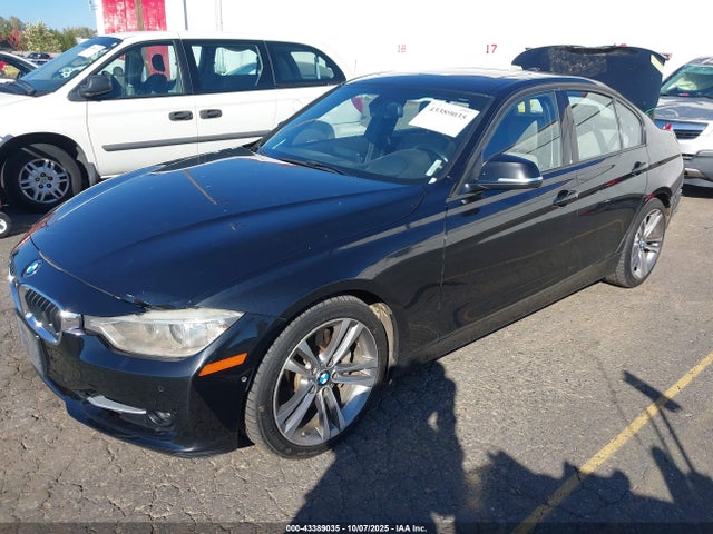 2012 BMW 335I WBA3A9C57CF270556 Photo 1