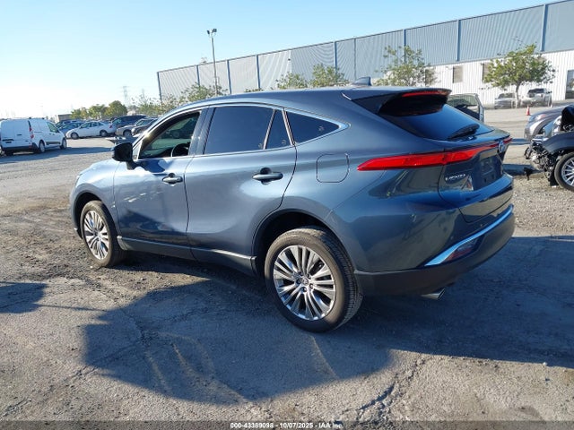 Toyota Venza Limited 2023 JTEAAAAH6PJ149864 Image 3