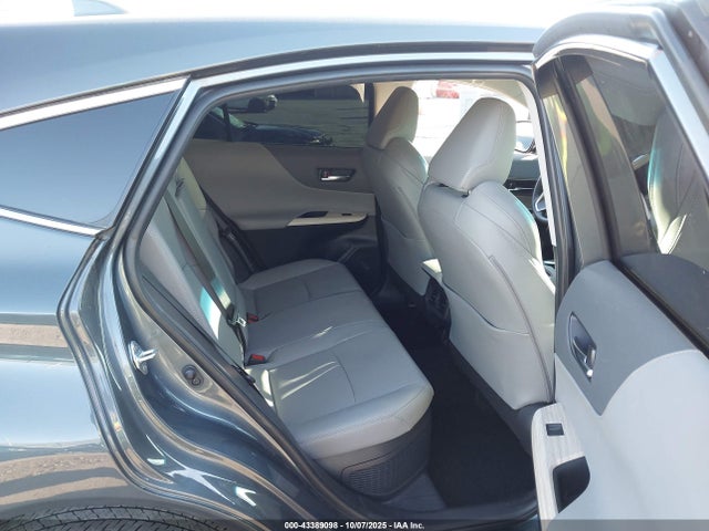 Toyota Venza Limited 2023 JTEAAAAH6PJ149864 Image 8