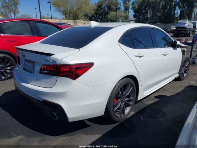 2019 ACURA TLX 19UUB1F64KA006024 Photo 3