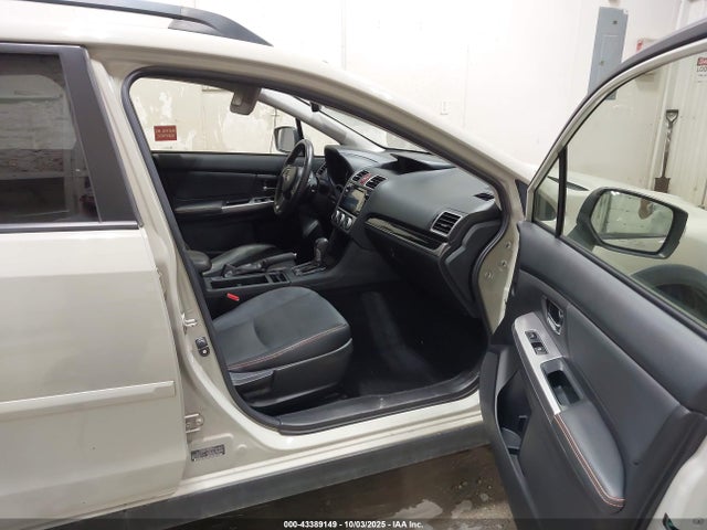 Subaru naturally aspirated 2016 JF2GPANC1G8332495 Image 5