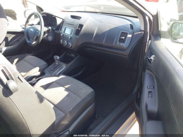 2016 KIA FORTE KOUP KNAFX6A83G5597541 Photo 4
