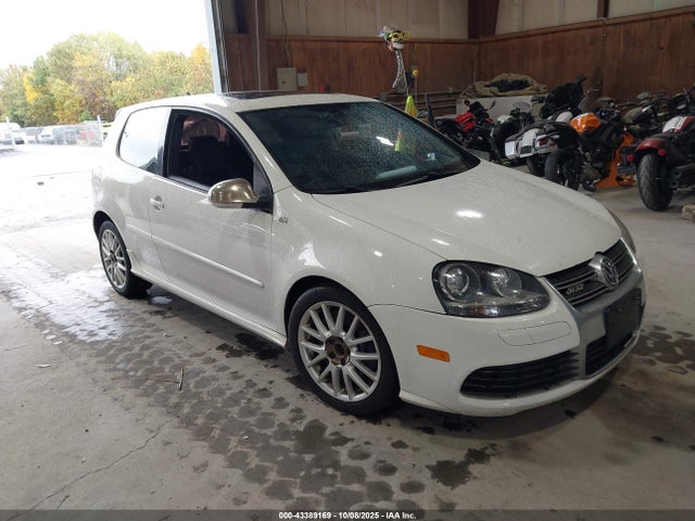 2008 VOLKSWAGEN R32 WVWKC71K58W155564
