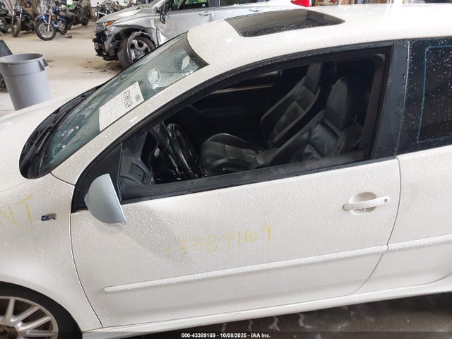 2008 VOLKSWAGEN R32 WVWKC71K58W155564 Photo 5
