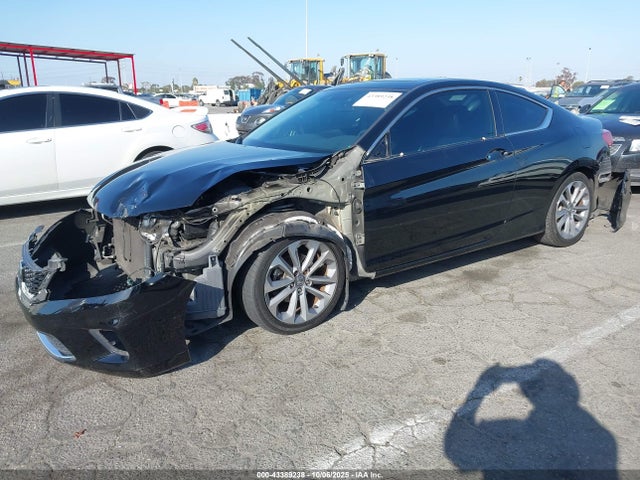 Honda j35y1 2014 1HGCT2B85EA003692 Image 2
