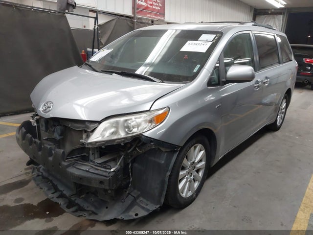Toyota 2gr-fks 2017 5TDDZ3DC0HS160692 Image 2