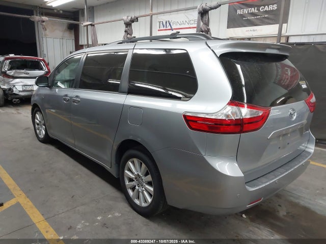 Toyota 2gr-fks 2017 5TDDZ3DC0HS160692 Image 3