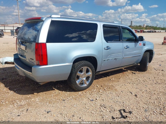 2011 CADILLAC ESCALADE ESV 1GYS4KEF0BR391553 Photo 3