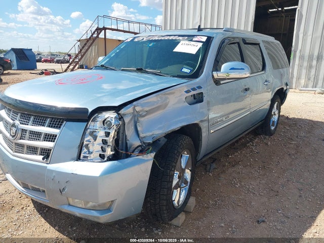 2011 CADILLAC ESCALADE ESV 1GYS4KEF0BR391553 Photo 5