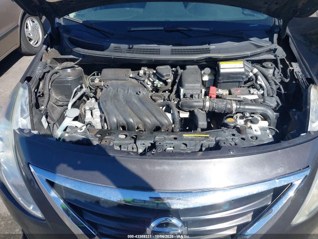 Nissan 2015 2015 3N1CN7AP2FL926918 Image 10