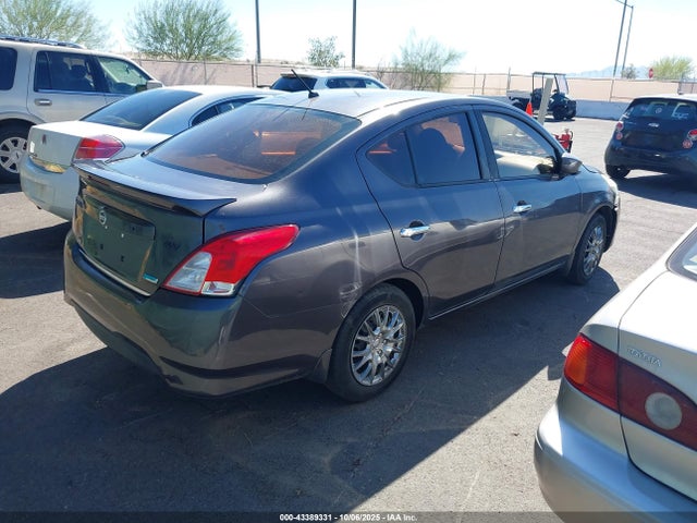 Nissan 2015 2015 3N1CN7AP2FL926918 Image 4