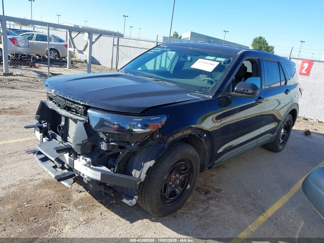 Ford Police Interceptor 2022 1FM5K8AC3NGB45793 Image 2